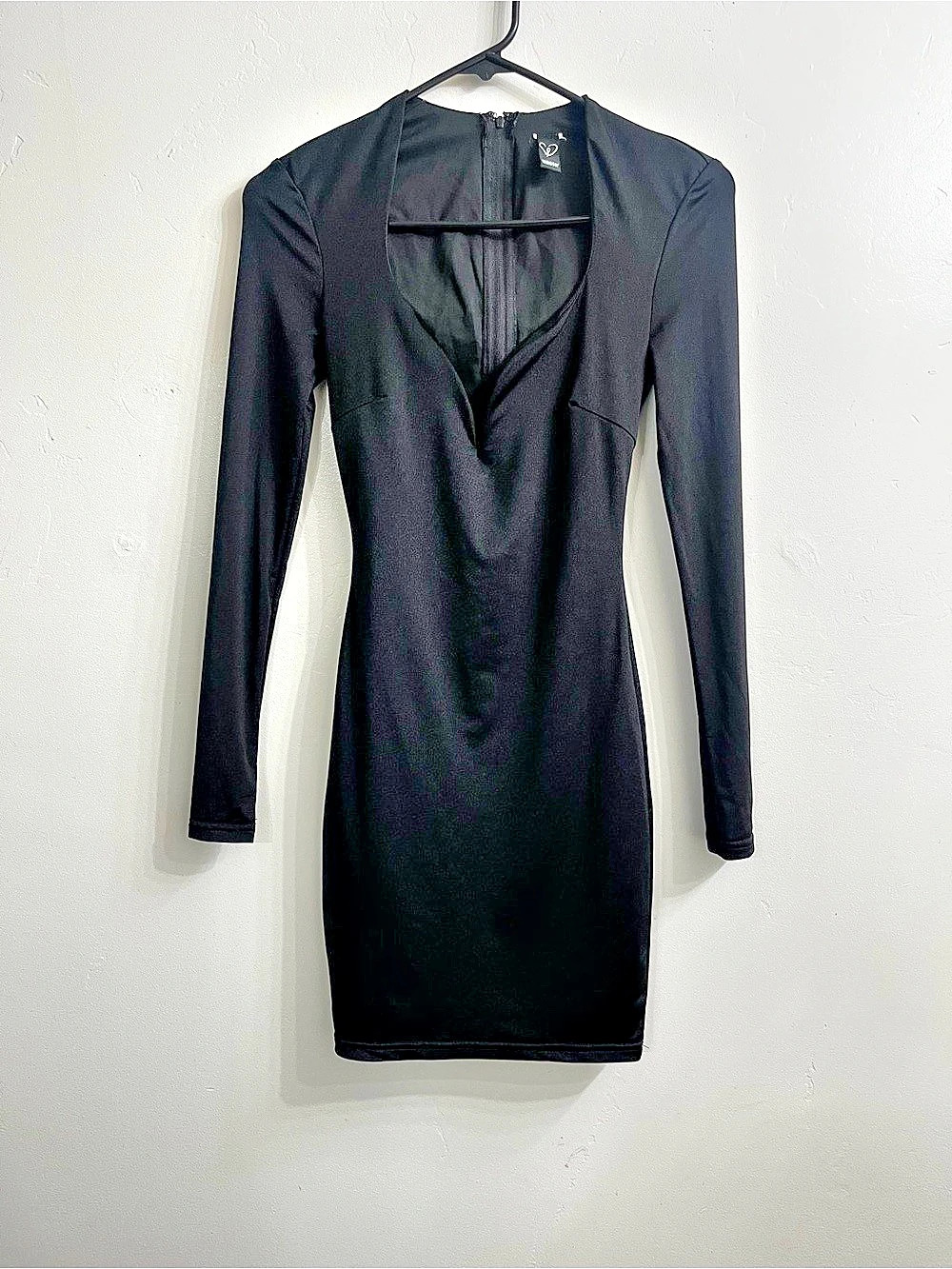 Windsor Black Long Sleeve Mini Dress Like New Size XS EUC